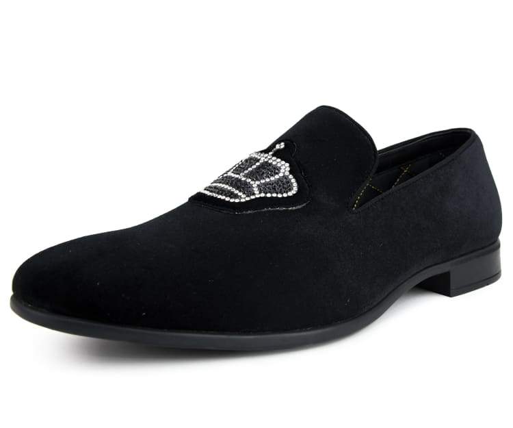 black dress with red details Formal Shoes In Black Velvet With Beads Hand Embroidery Embellishments main image 0