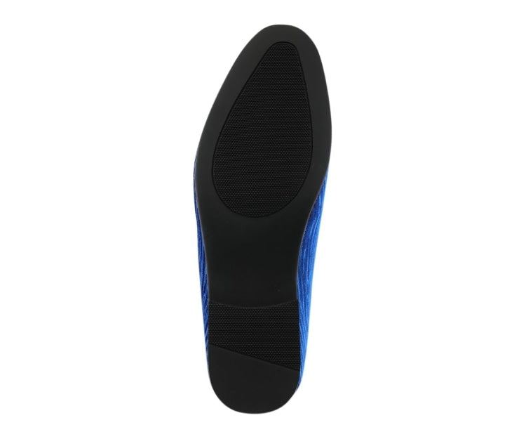 
                      
                        Amali Cyrus royal blue velvet shoes sole
                      
                    