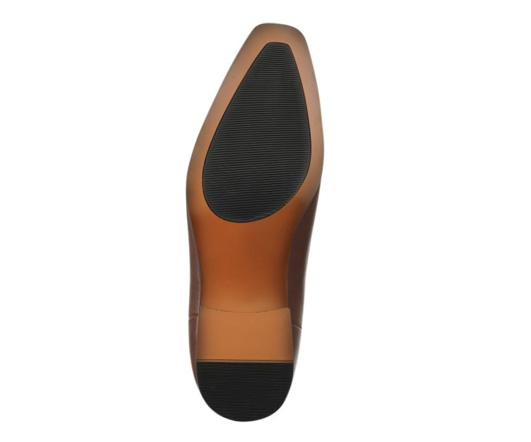 
                      
                        Amali Hayes brown chelsea boots sole
                      
                    