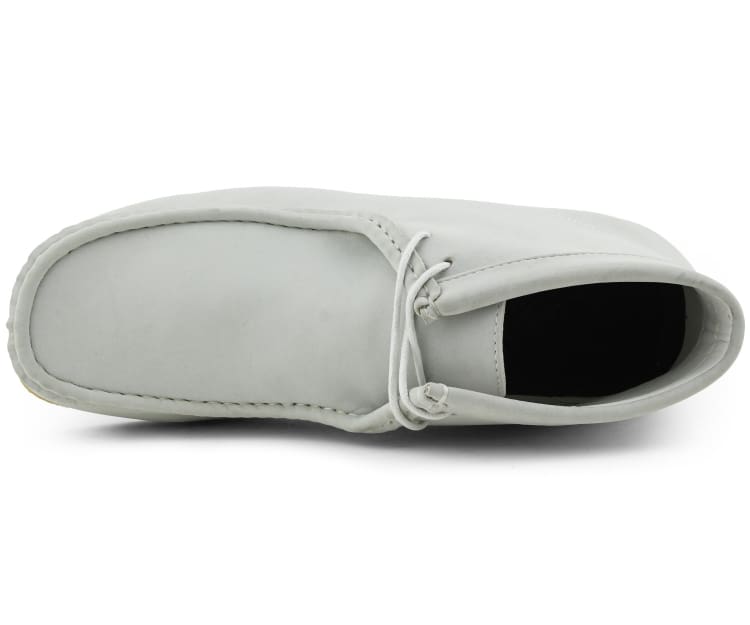
                      
                        Amali Jason2 white chukka boots top
                      
                    