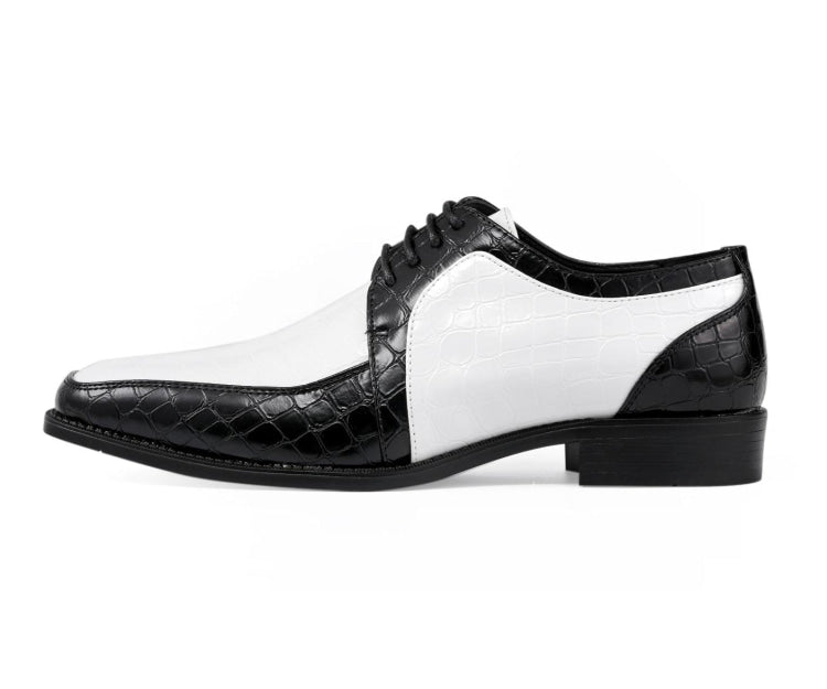Pierre Black & White Oxford